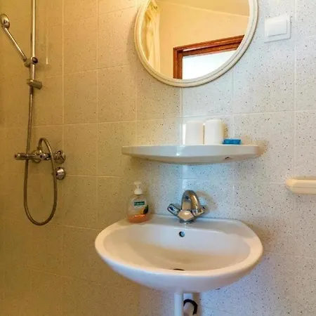 בית נופש House With A Parking Space Peroj, - 24246 פאז'אנה
